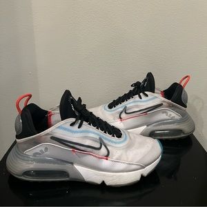 Nike Air Max - Men’s 12